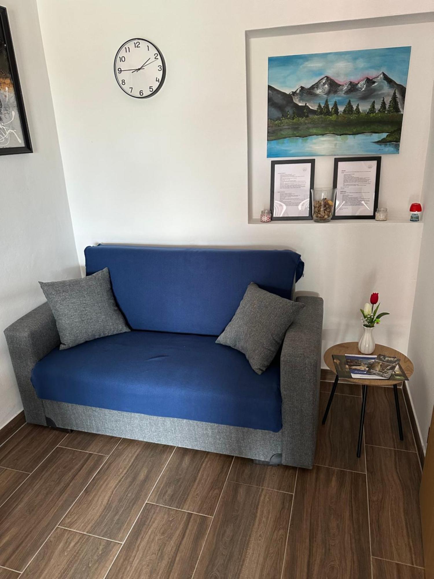Apartma Mia Črni Kal Exterior foto