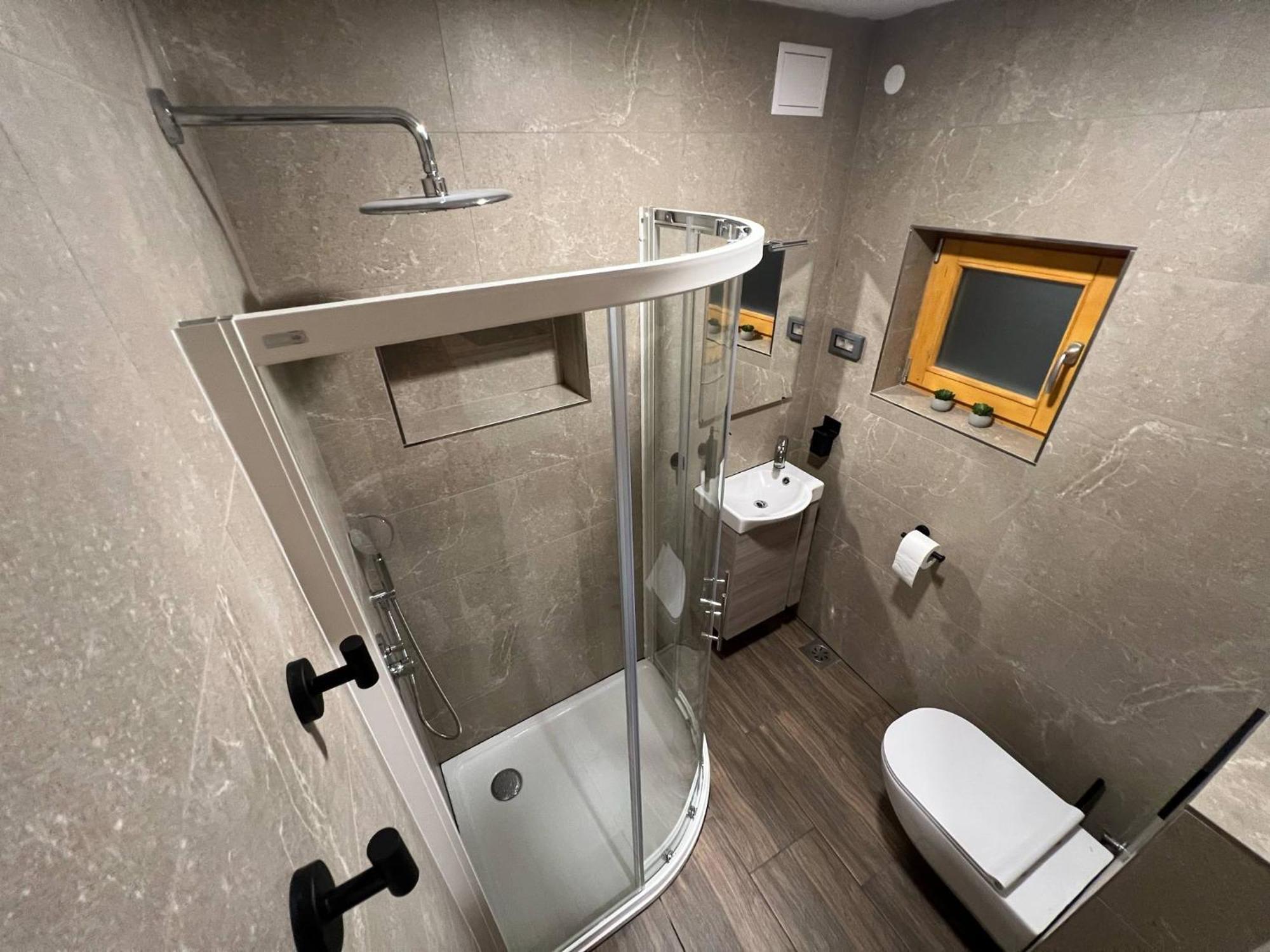 Apartma Mia Črni Kal Exterior foto