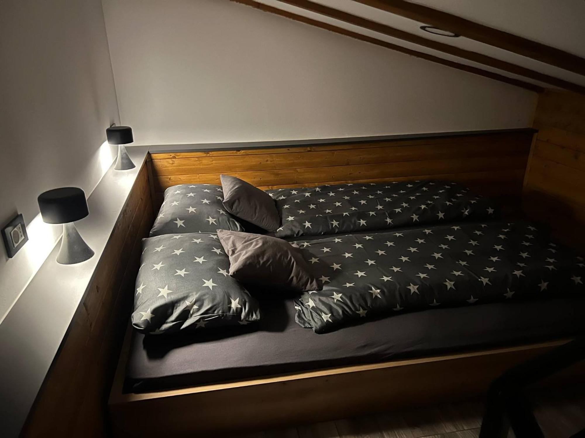 Apartma Mia Črni Kal Exterior foto