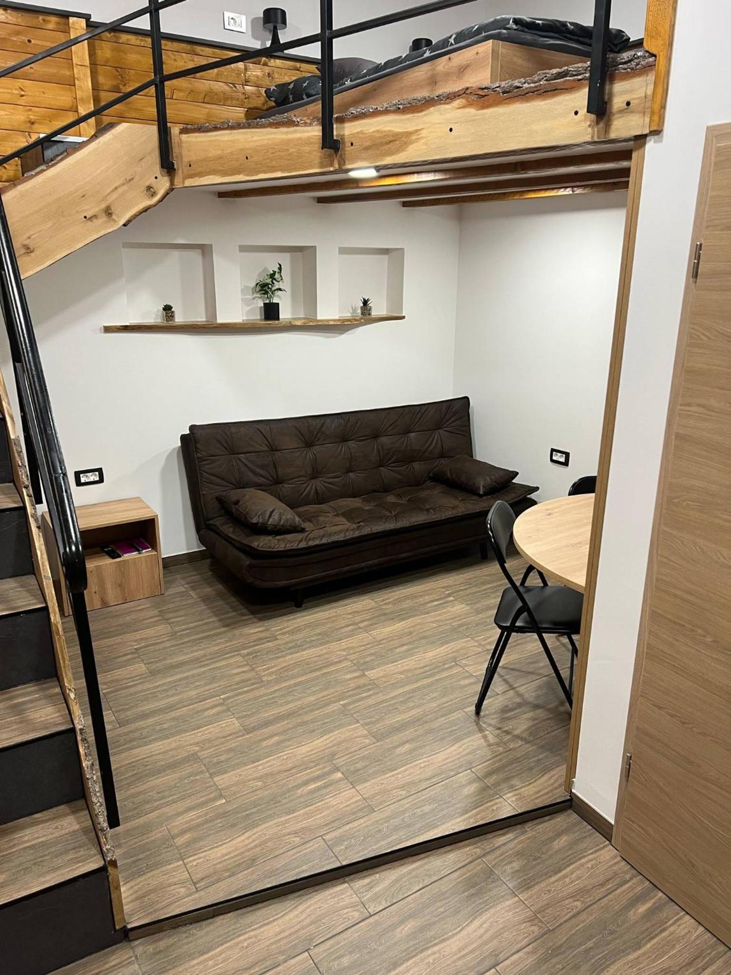 Apartma Mia Črni Kal Exterior foto
